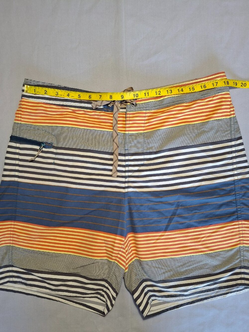 Patagonia Men's Wavefarer Striped Board Shorts - Picture 5 of 8